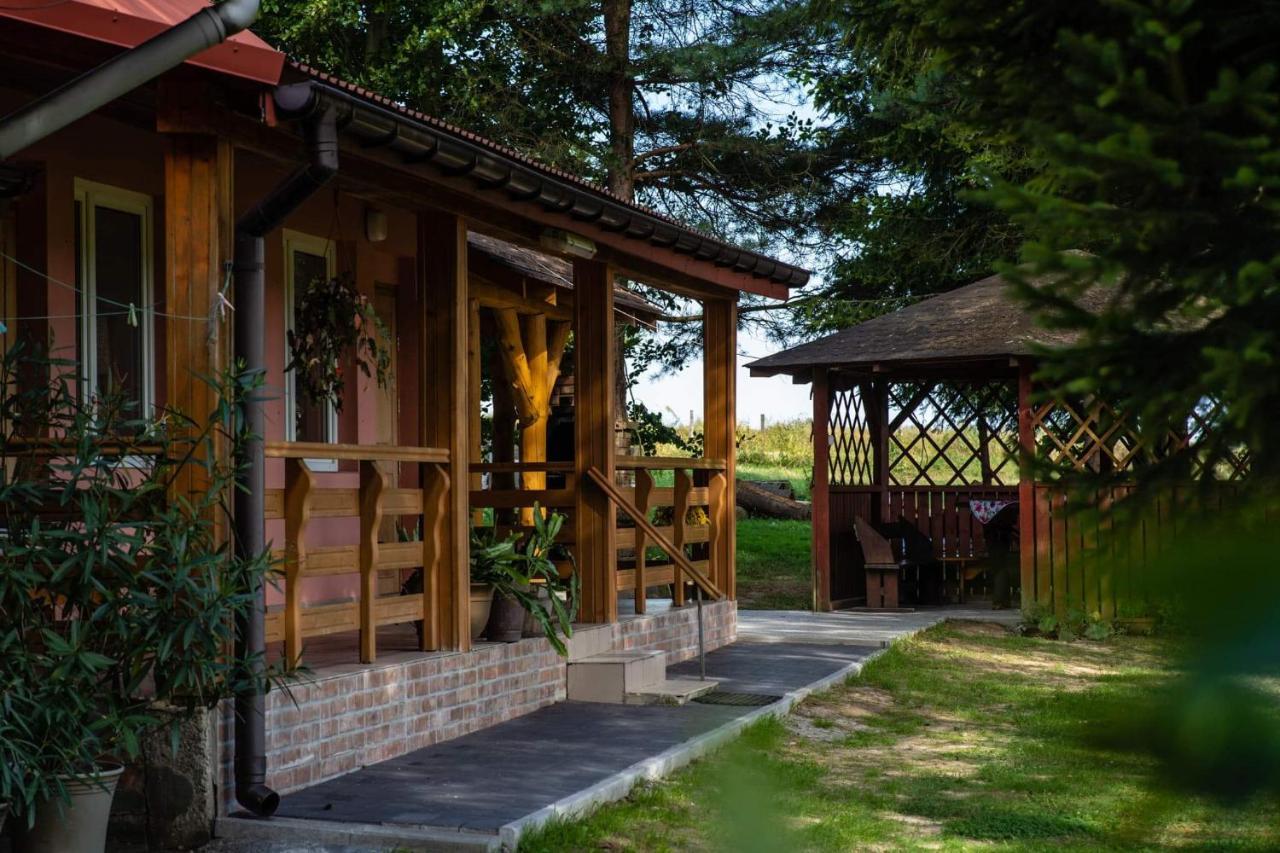 Agroturystyka U Julii Helusz Экстерьер фото